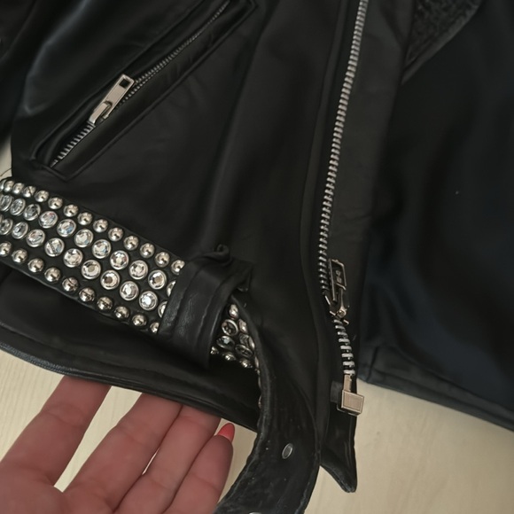 Vintage LA Roxx handcrafted studdedLeather jacket L - Picture 5 of 12